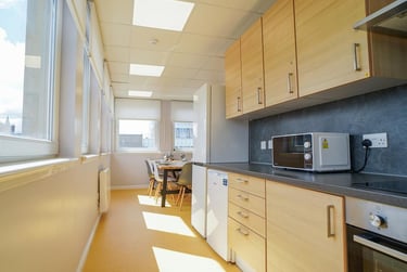 1 bed flat, Roxburgh Place, Old Town, Edinburgh, EH89SU - Image 14